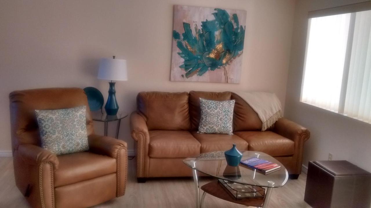 Hidden Palms Resort & Condominiums 레이크 하바슈 시티 외부 사진